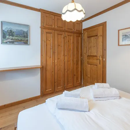 Casa De Zeto, Con Balcone E Vicina Al Centro *